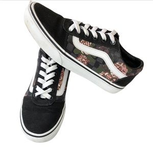 ✨Host Pick✨ Vans Ward Flowers & Checks/Black Shoes